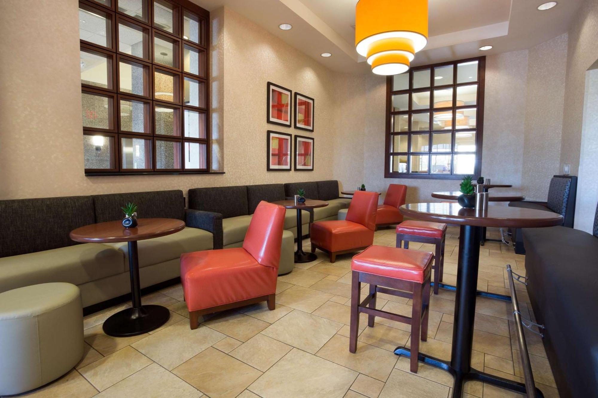 Drury Inn & Suites Columbus Grove City Exteriör bild