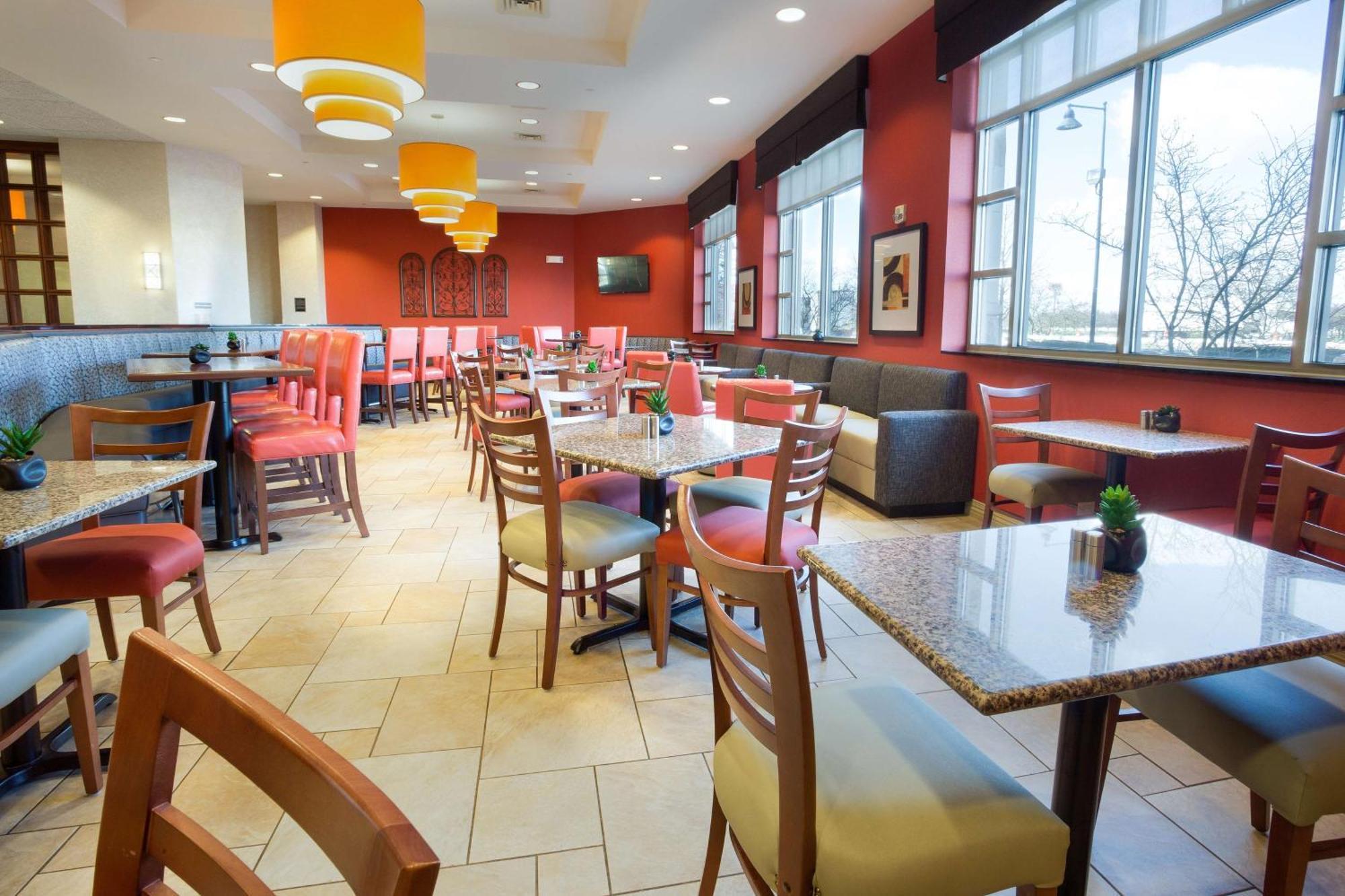 Drury Inn & Suites Columbus Grove City Exteriör bild