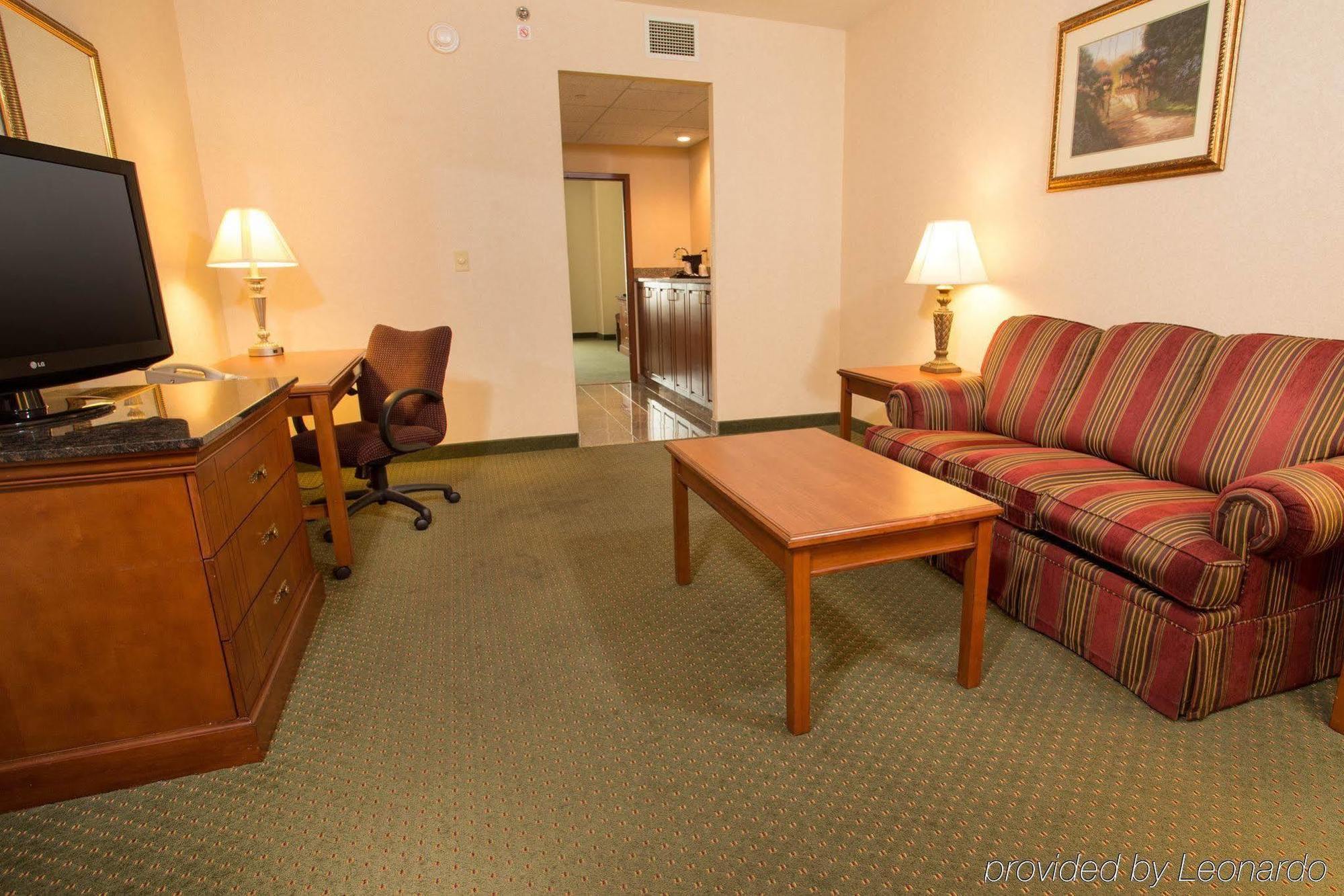 Drury Inn & Suites Columbus Grove City Exteriör bild